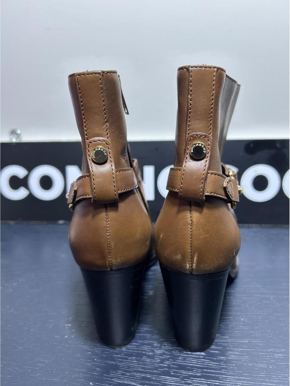 Burberry Brown Leather Bedford Boots - Made in Italy - Picture 3 of 9